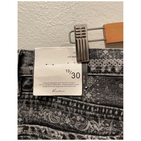 KANCAN Bandana Print Black High Rise Shorts - Picture 2 of 3